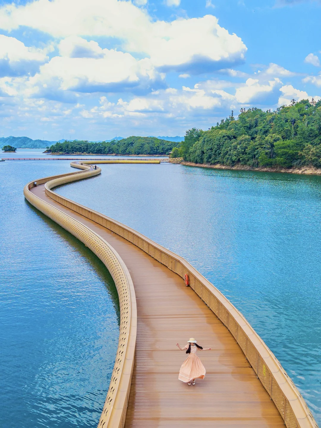 反向旅游成功！江西被低估的旅游景点