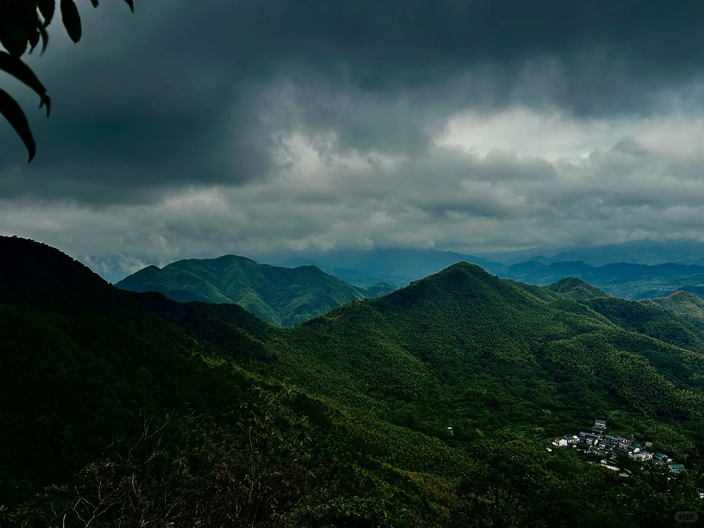刀枪岩徒步｜手脚并用爬野山，解锁江南小华山