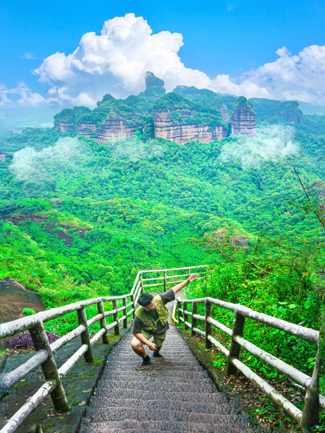 广州1.5h直达!世界级丹霞山怎么没人推?