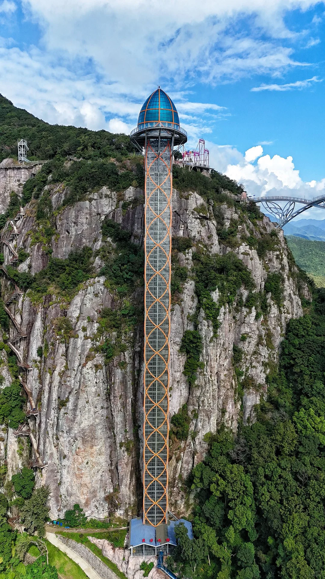 江浙沪国庆反向游！爆火高空乐园抢先玩