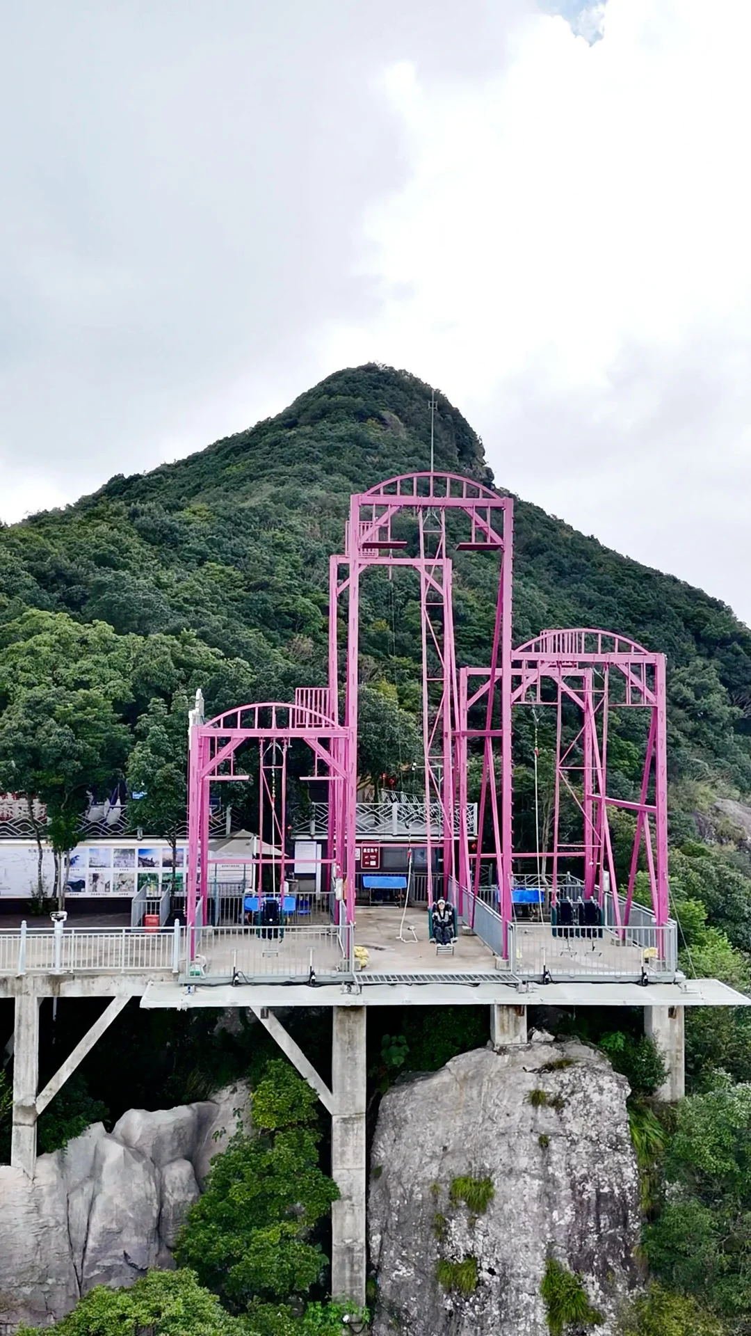 江浙沪国庆反向游！爆火高空乐园抢先玩