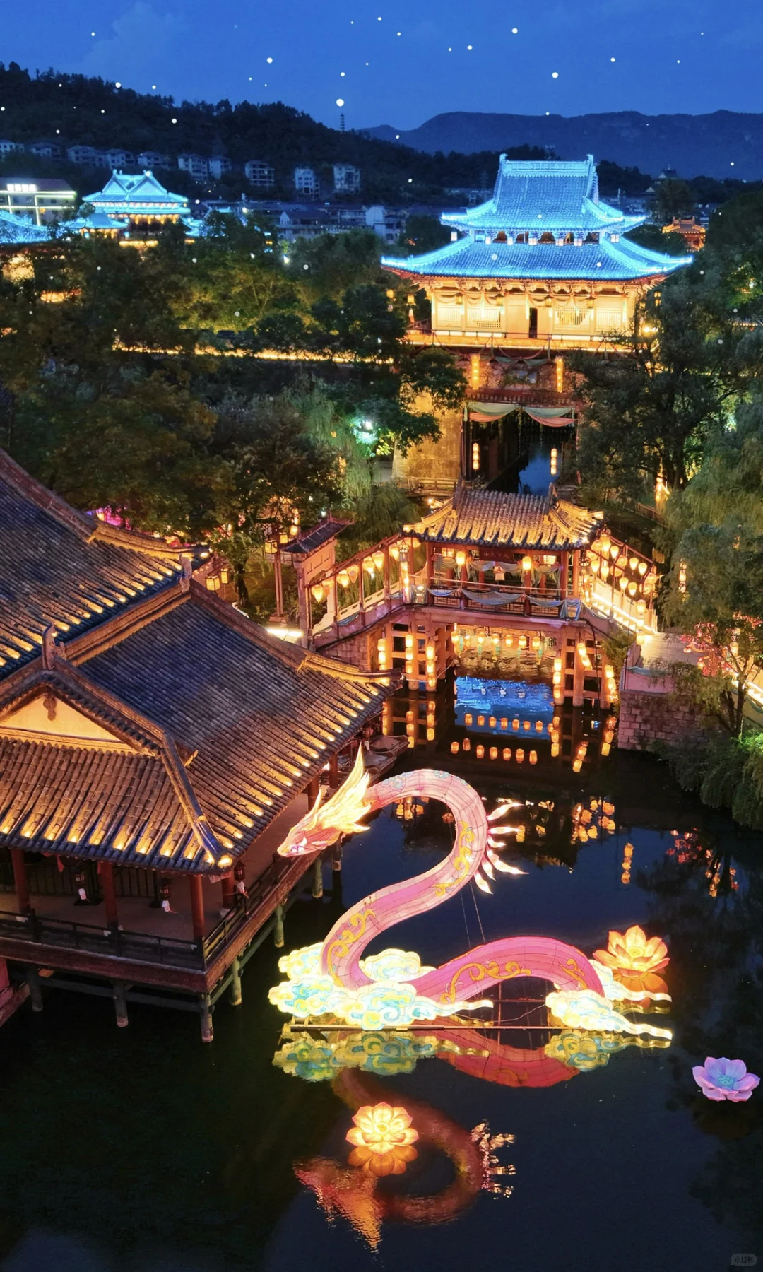 假期带娃去哪玩？横店两天一夜游玩攻略‼️