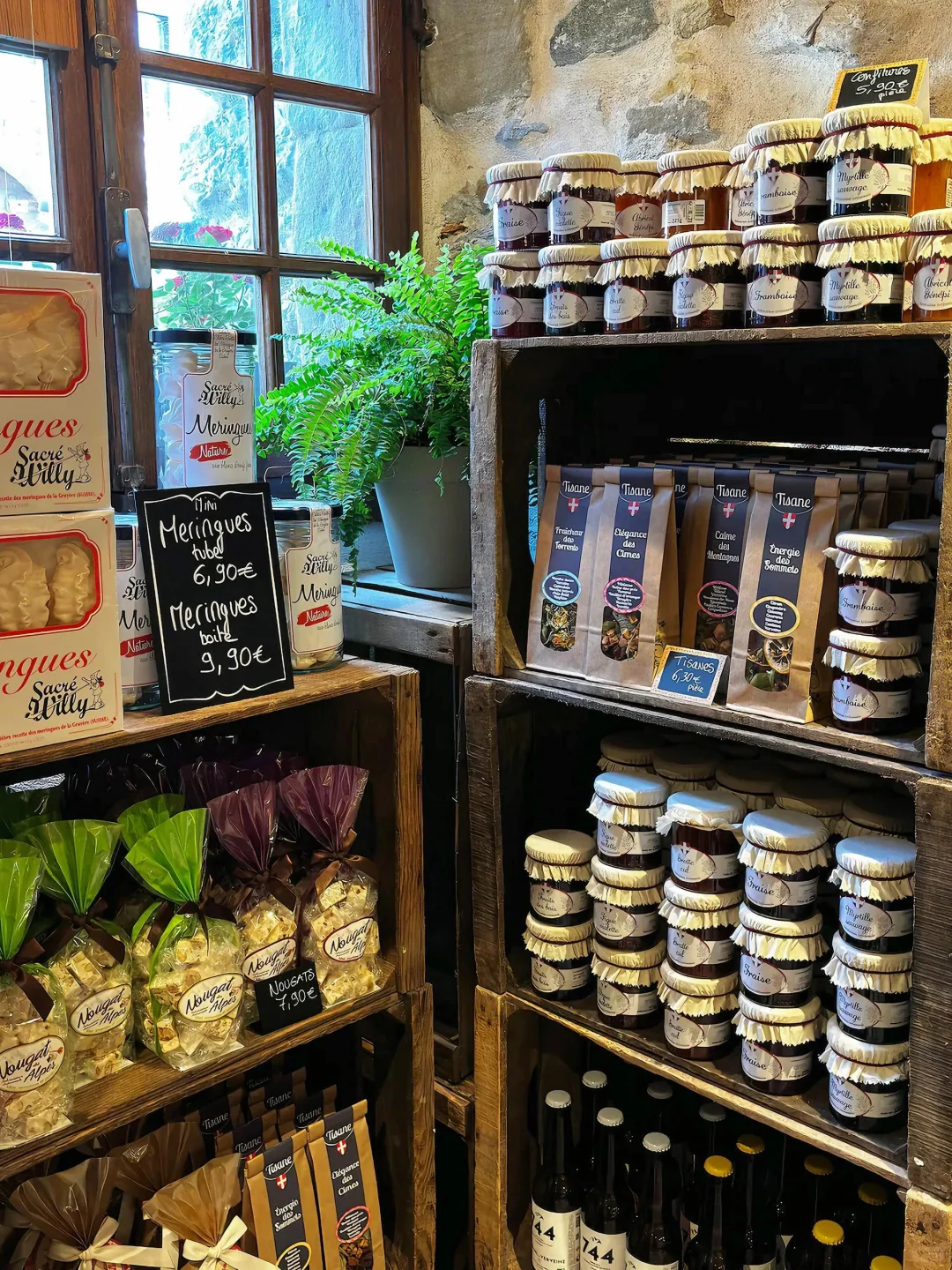 法国人的嘴真严啊💐人少景美的湖畔鲜花小镇