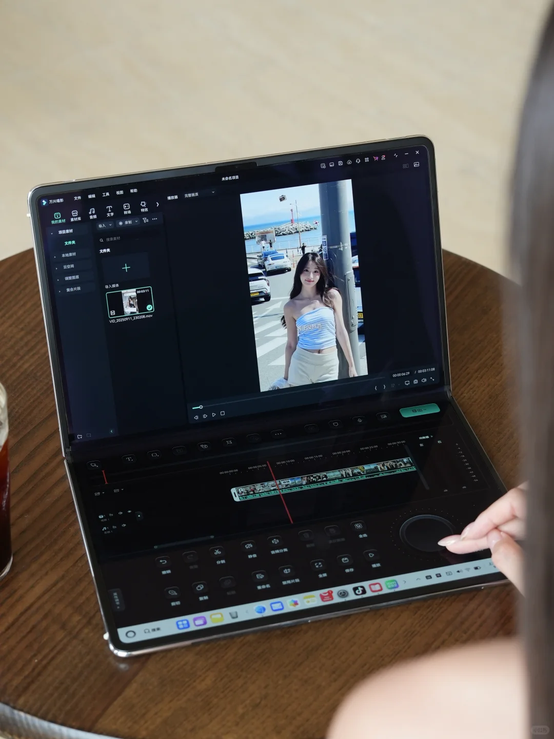 女孩子自己挣钱看世界的意义