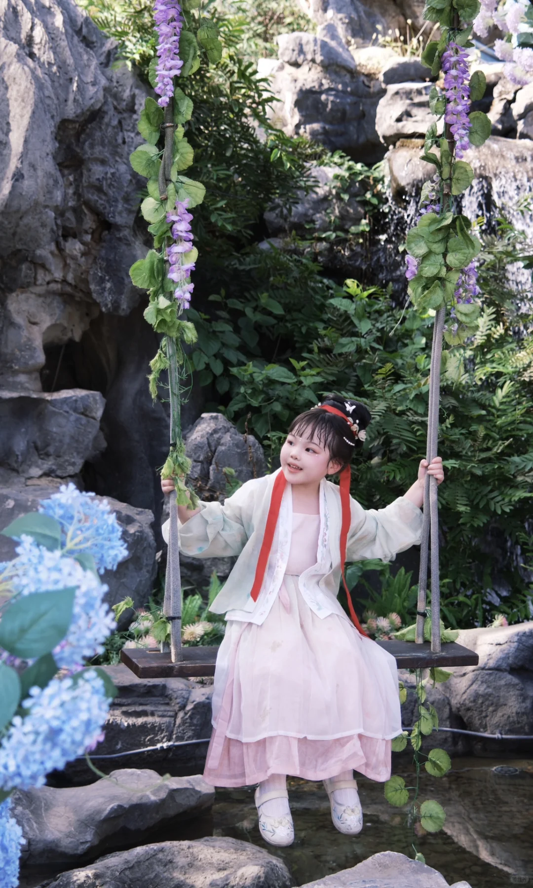 假期带娃去哪玩？横店两天一夜游玩攻略‼️