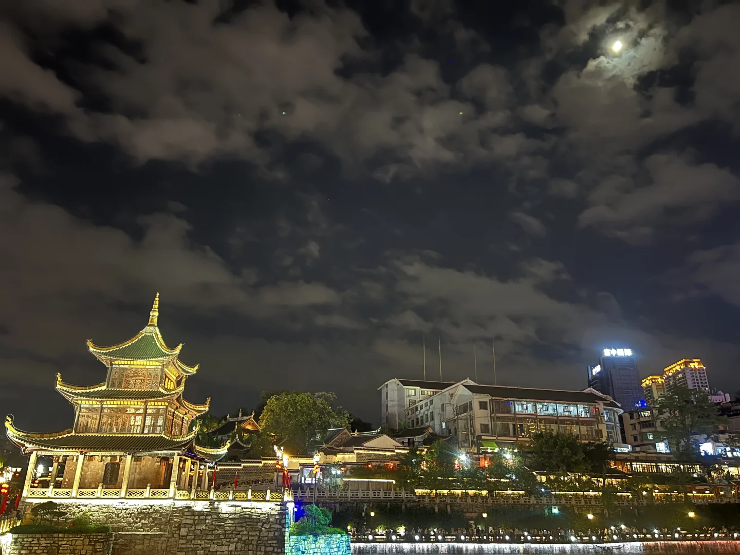 Woo！这组贵阳旅游攻略太绝了！