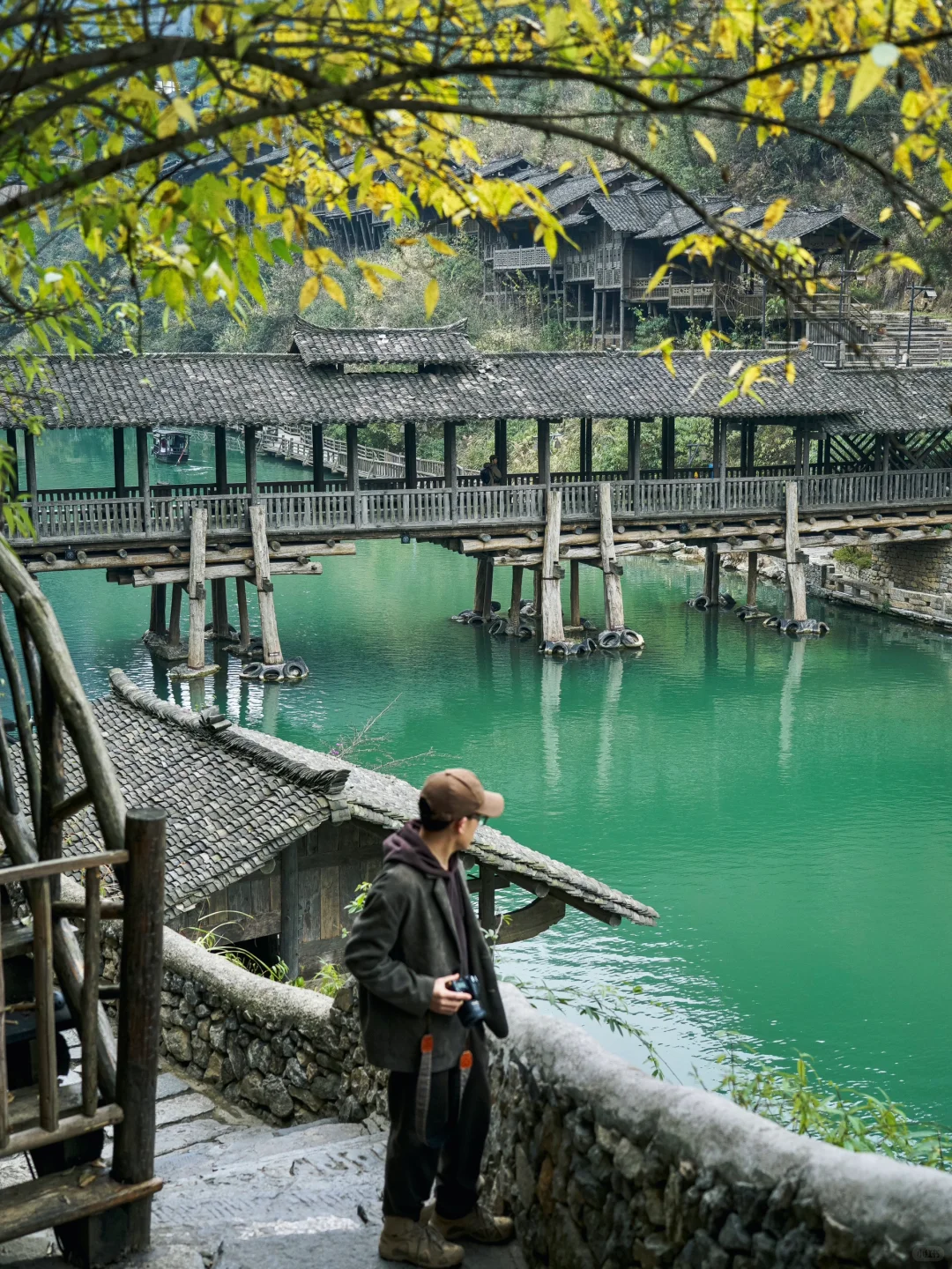 “推荐10个适合国庆反向旅游的冷门小城吧！”