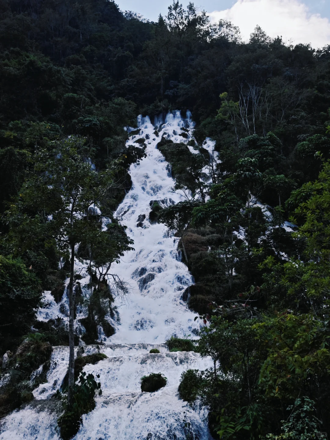 10月4号下午进荔波小七孔，没堵😳