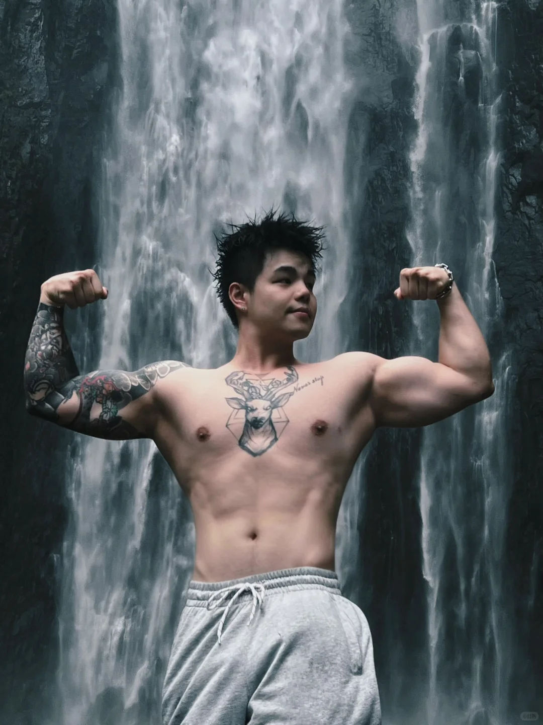 金庸笔下的武侠瀑布