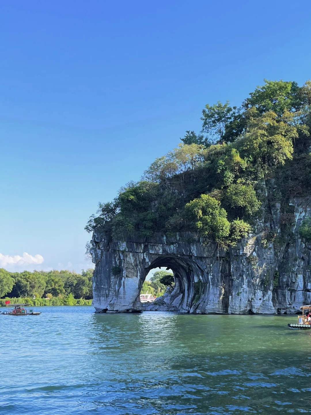 象鼻山游览路线攻略