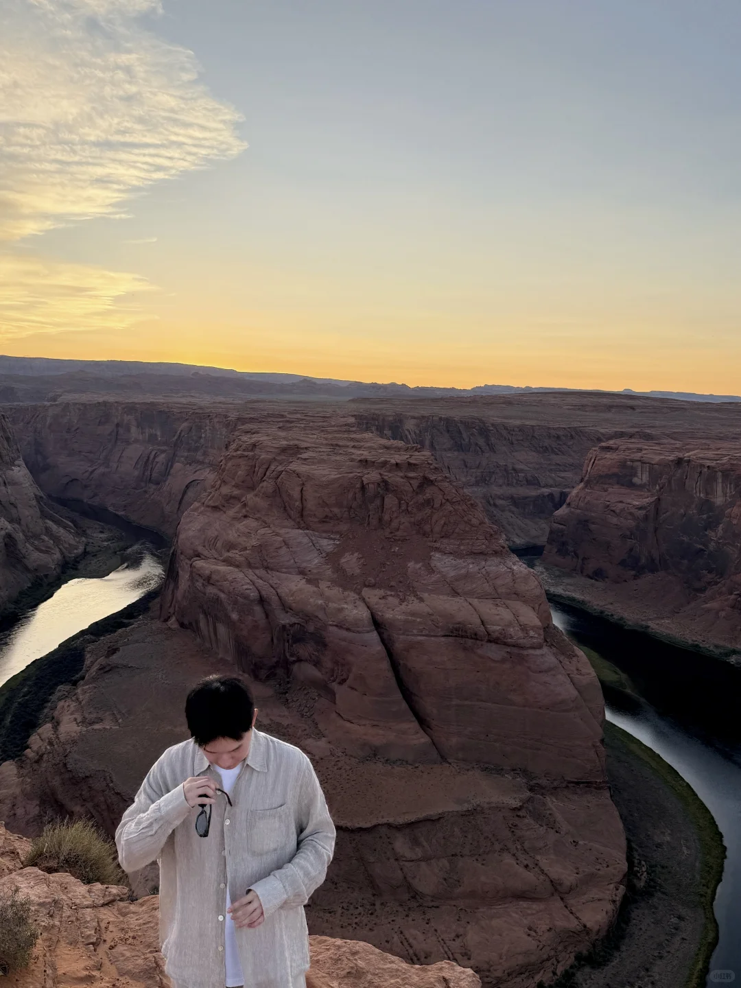 在悬崖上等一场日落🌄