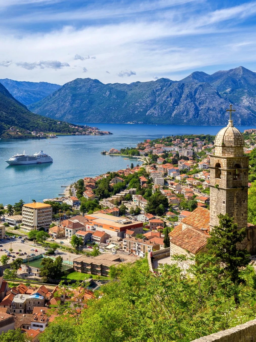 黑山保姆级攻略，免签欧洲小众宝藏旅游地