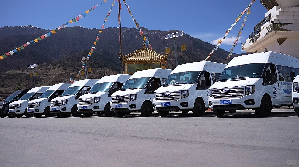 没有抢到黄龙九寨站的，看看松潘站哦~