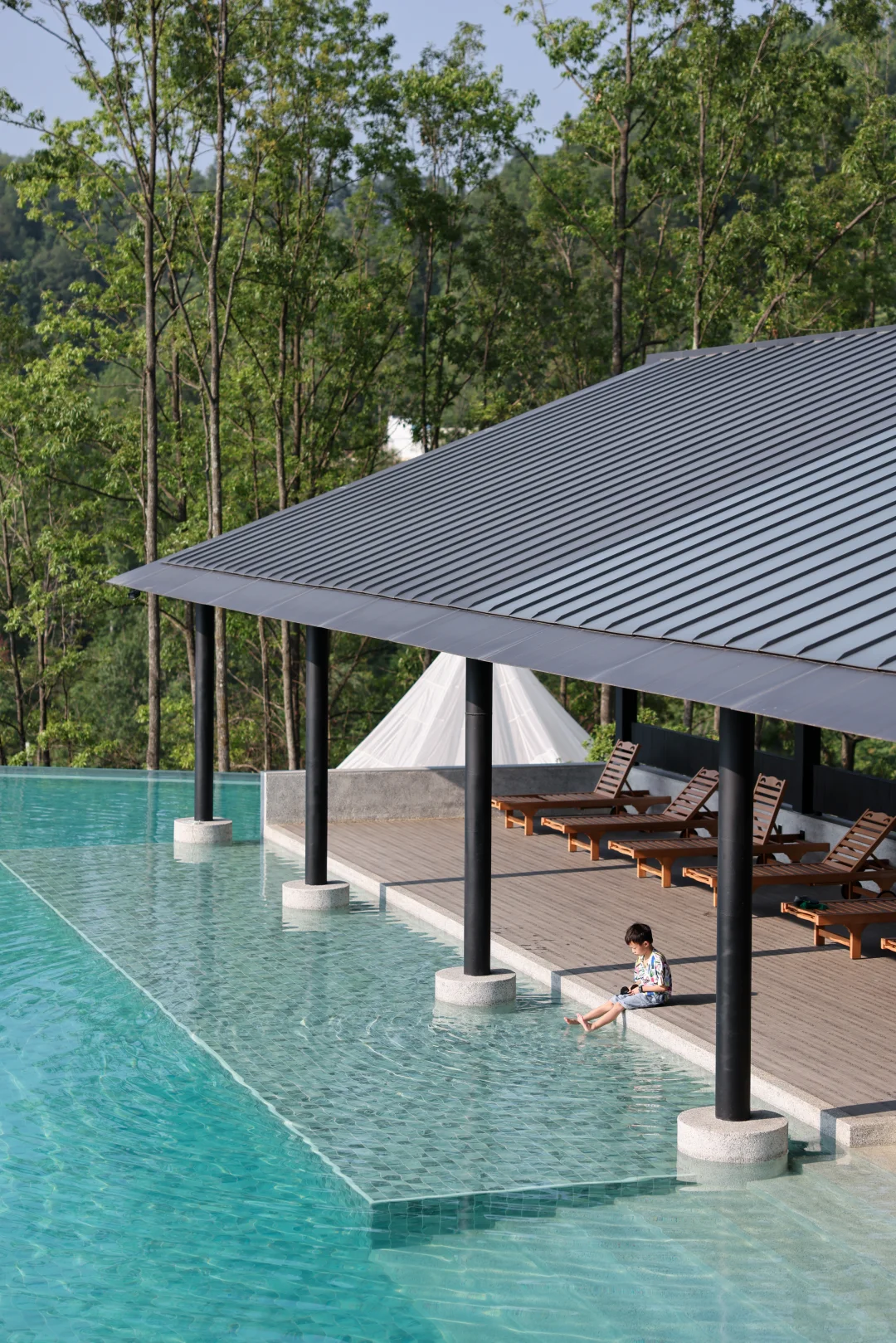 十一反向旅游👉这8个宝藏小城人少又小众