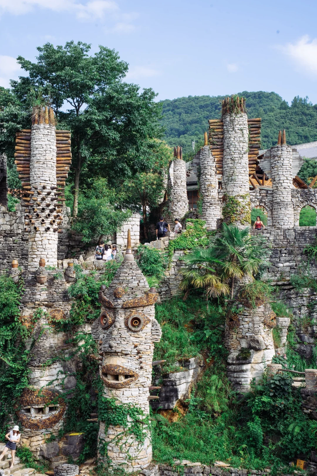 贵阳|我真的很少用震撼形容一个地方,好绝!