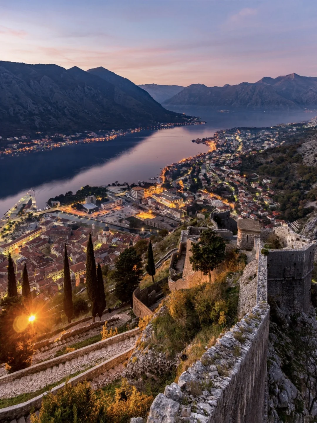 黑山保姆级攻略，免签欧洲小众宝藏旅游地