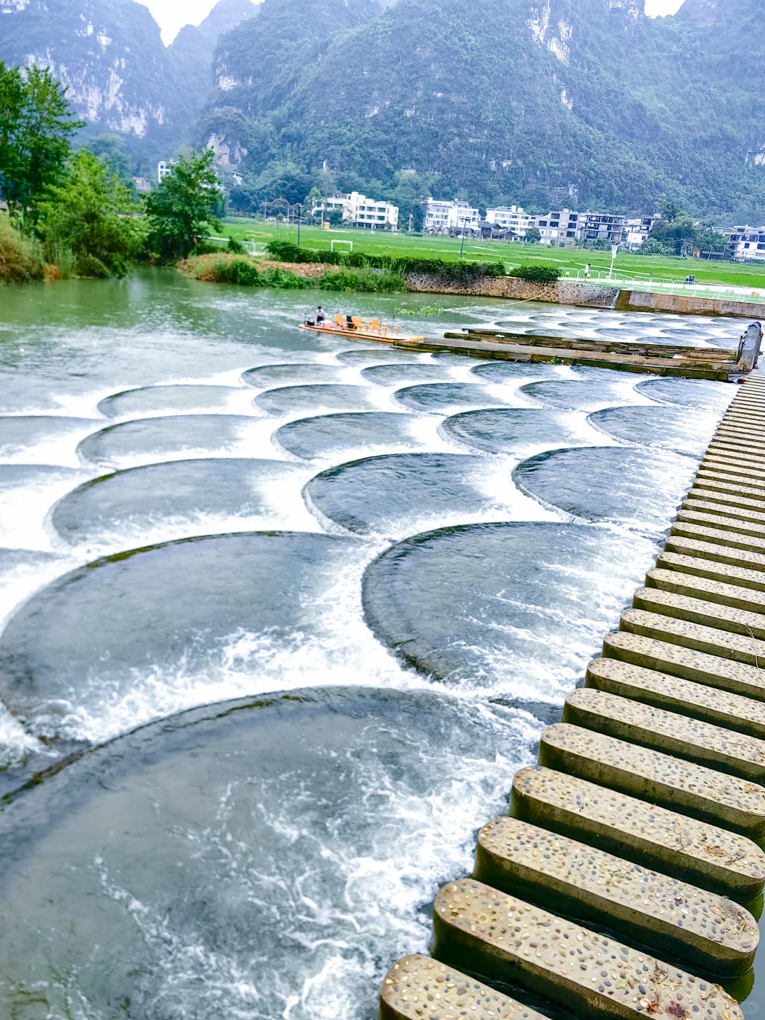 被德天瀑布美到失语