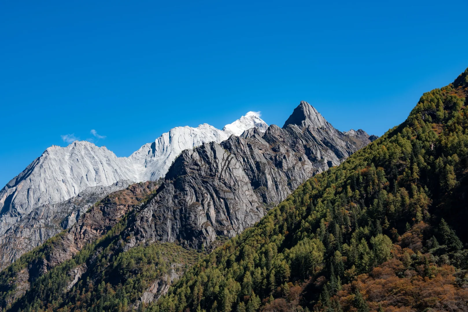 四姑娘山长坪沟徒步22公里实录及经验分享