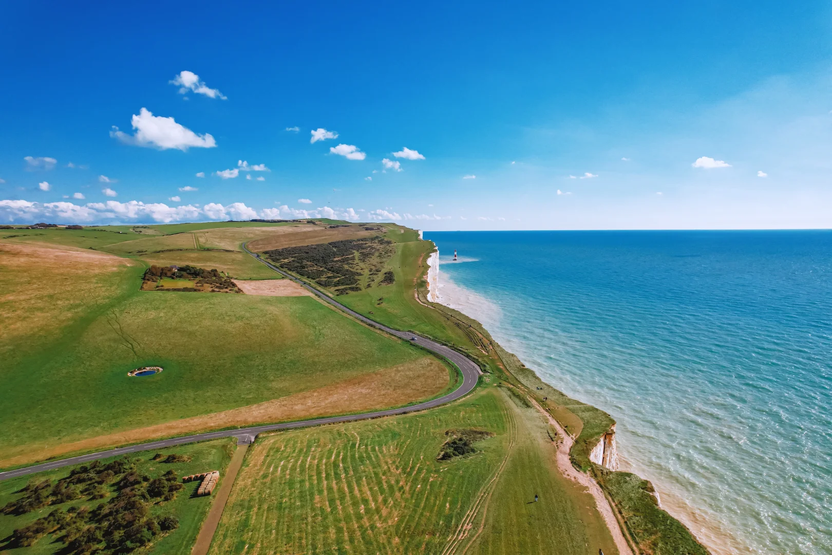 惊艳！交换去年国庆万里晴空🌞下的白崖