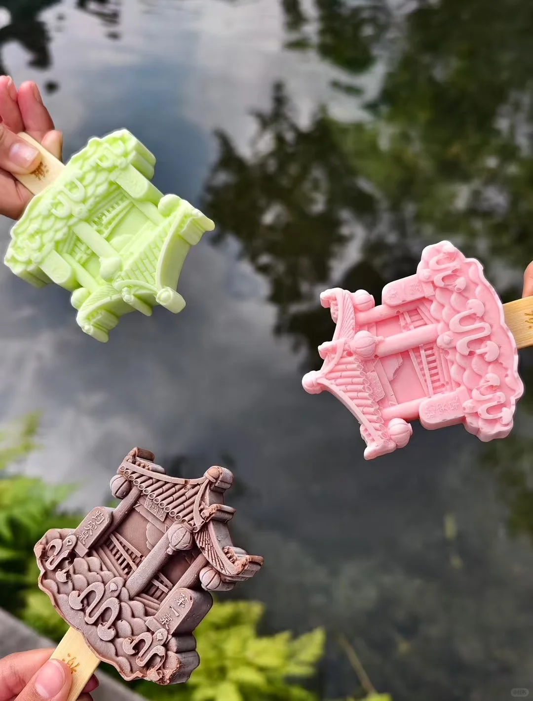 滴…济南趵突泉…