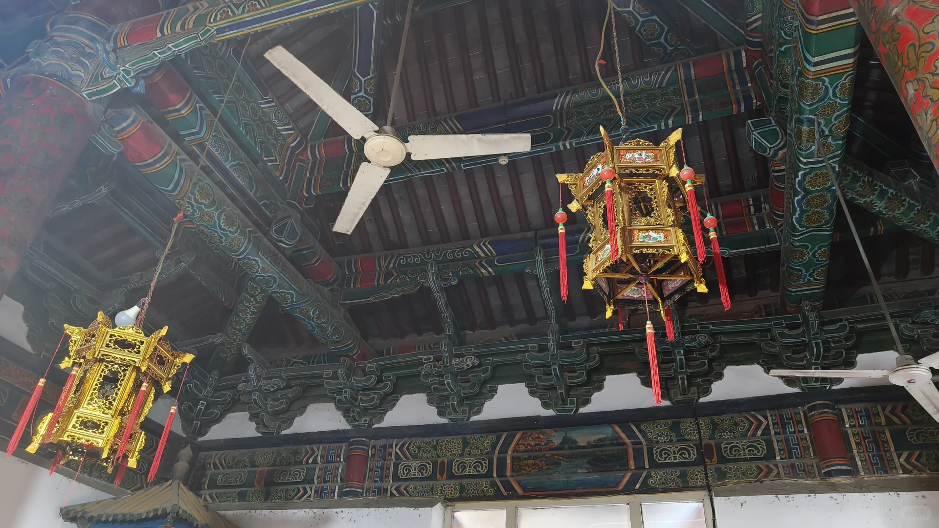 第一次进清真寺，还是元朝古寺