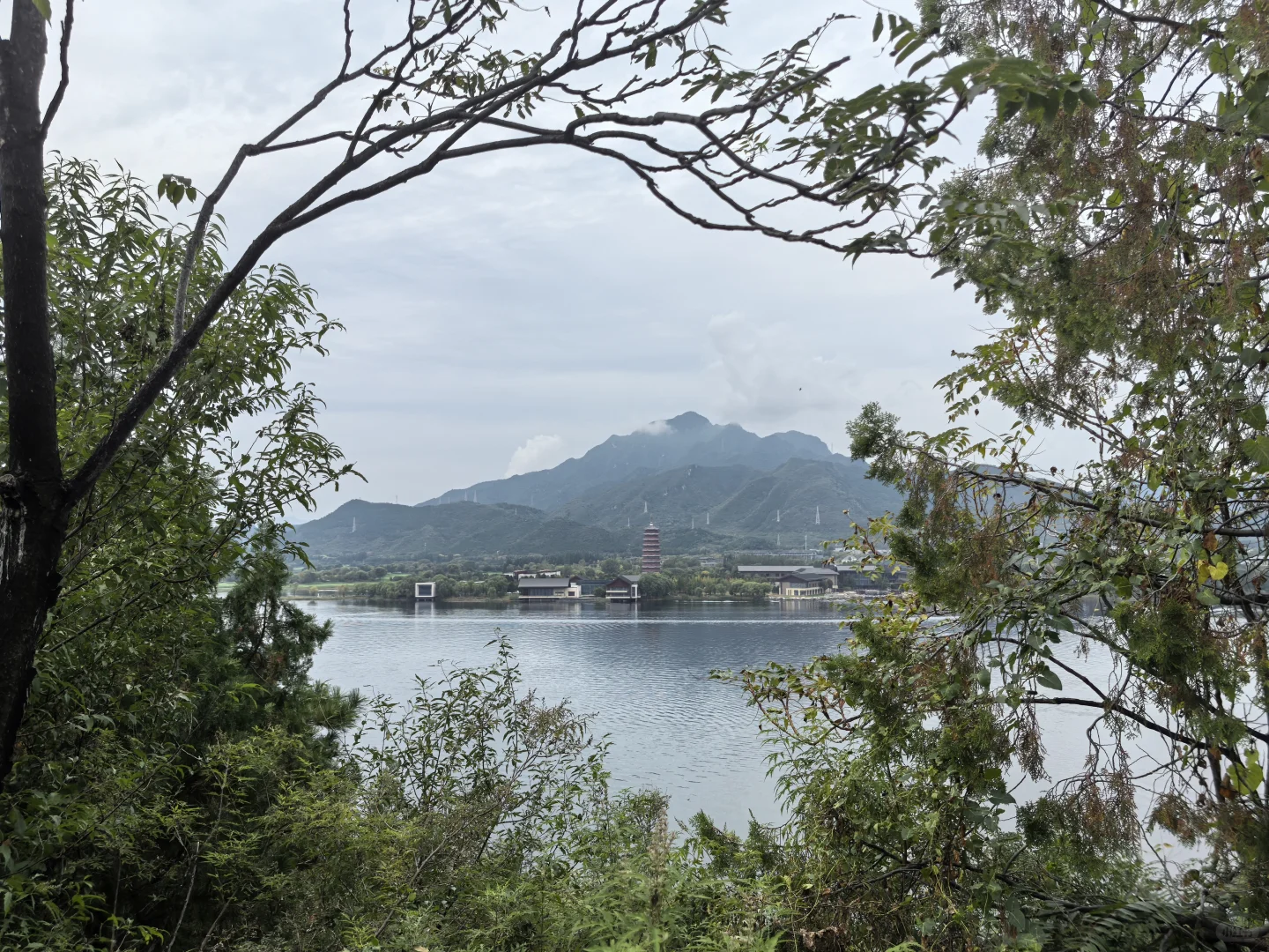 雁栖湖去了