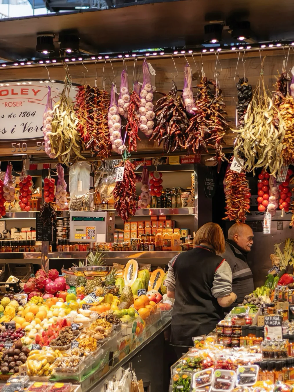 巴塞罗那 | 地中海风情的彩色童话世界