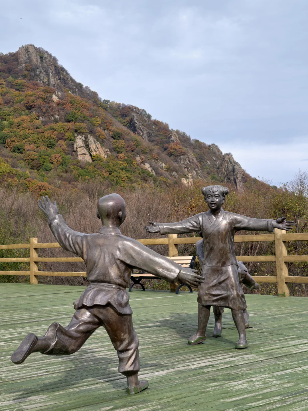 京秋必冲！北京百瑞谷藏着绝美云海与彩林，