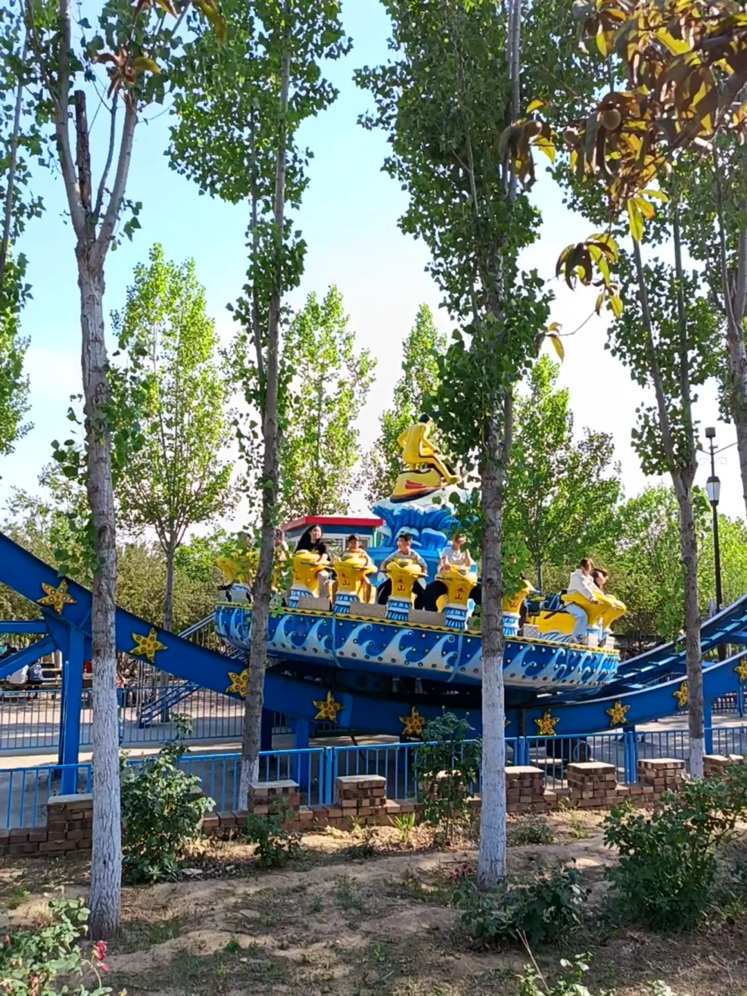 河北版小“迪士尼”，朱山乐园太好玩啦！