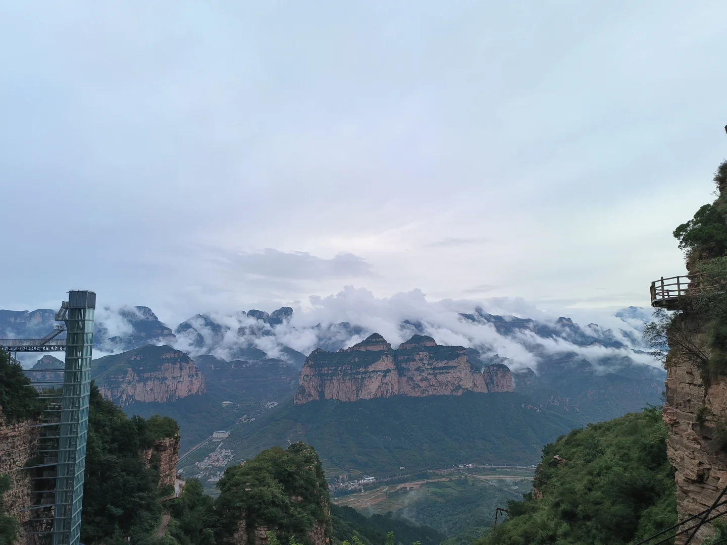 下雨天去东太行，还真赶上好景了