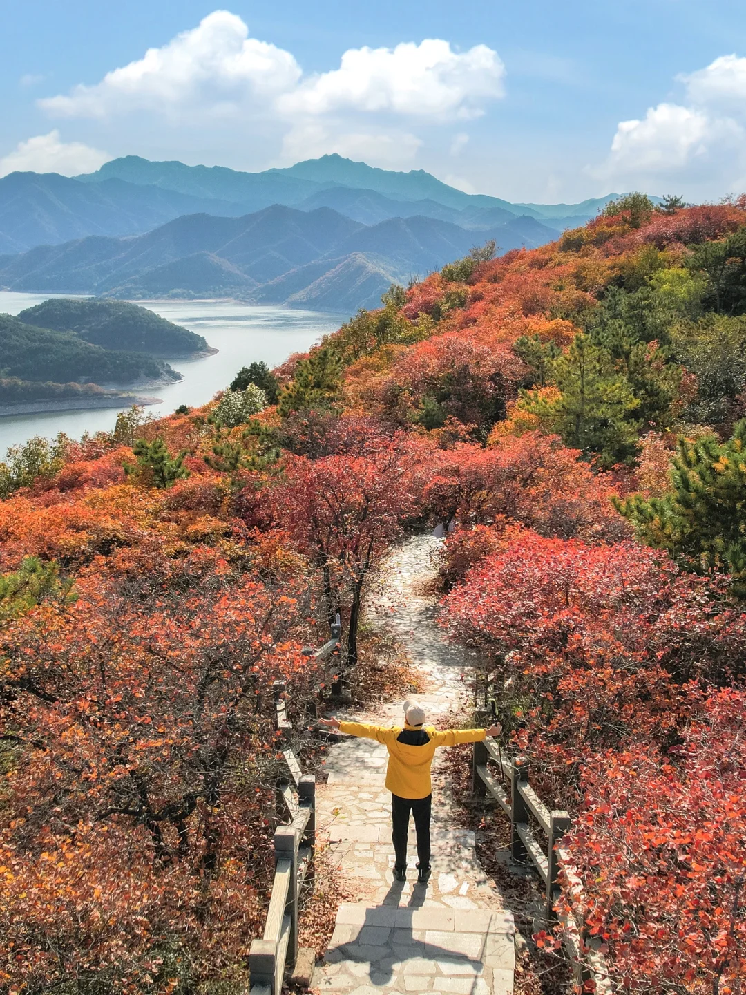 发朋友圈被问爆的绝美红叶谷🍁附地图