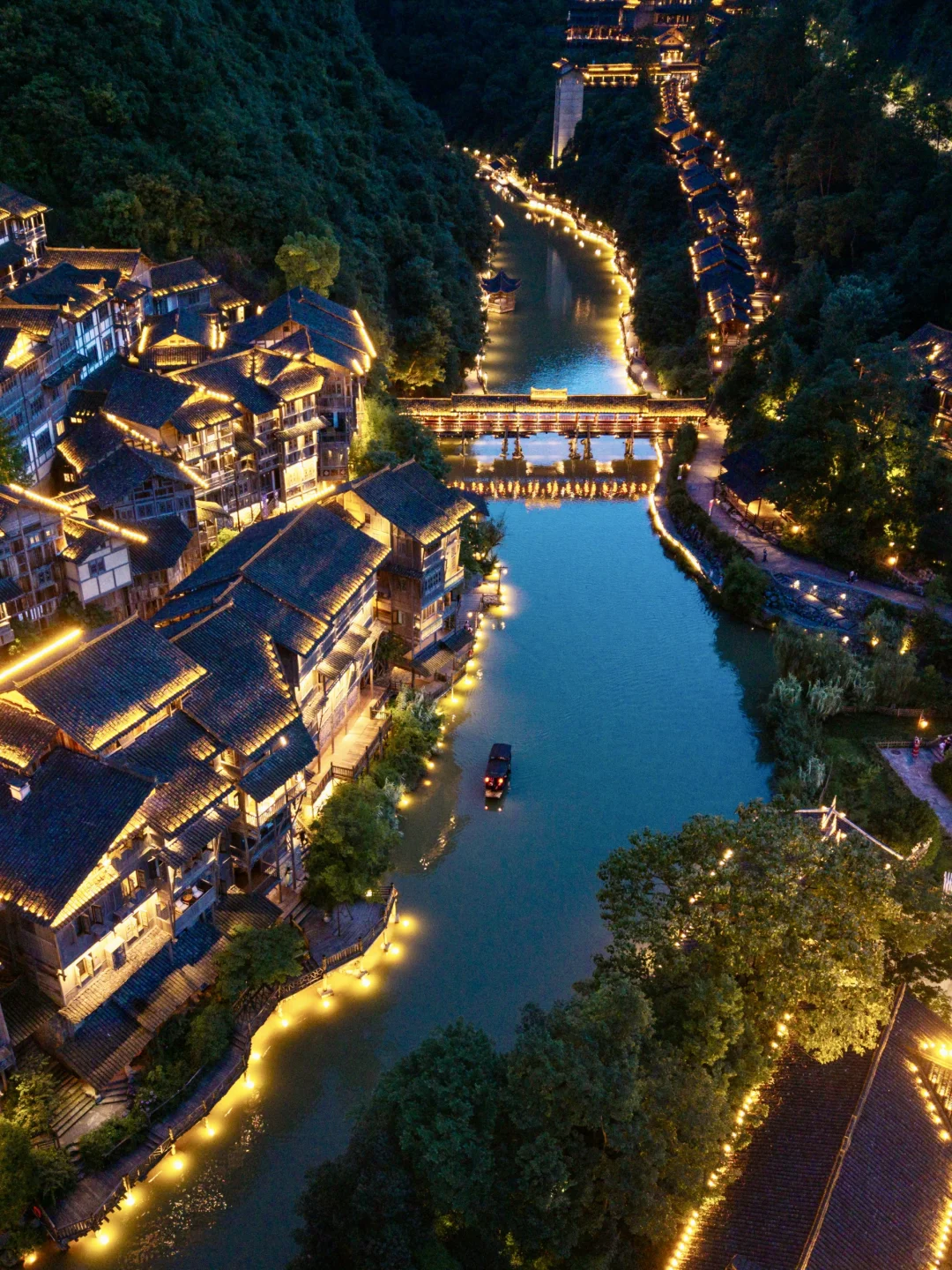 绝美❗️高铁直达，遗落人间的避暑秘境