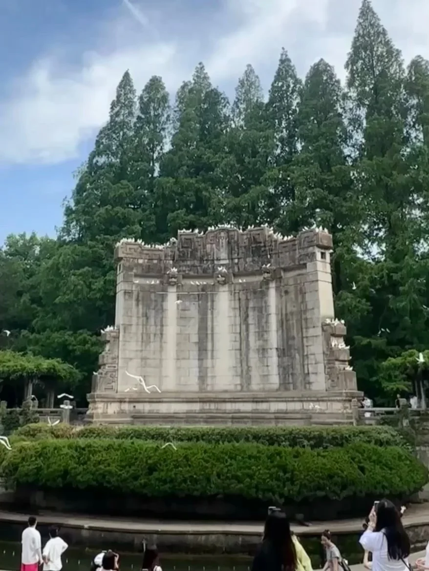 南京会惩罚每一个不做攻略的人…