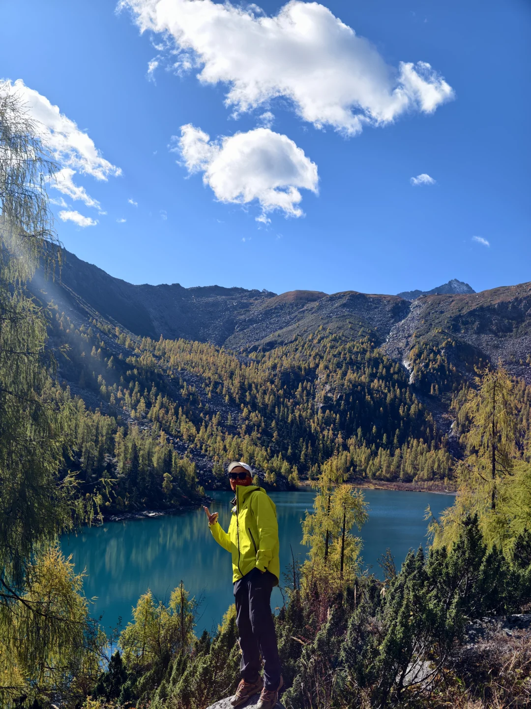 行走的金秋诗篇 3日党岭三湖徒步，邂逅秋色