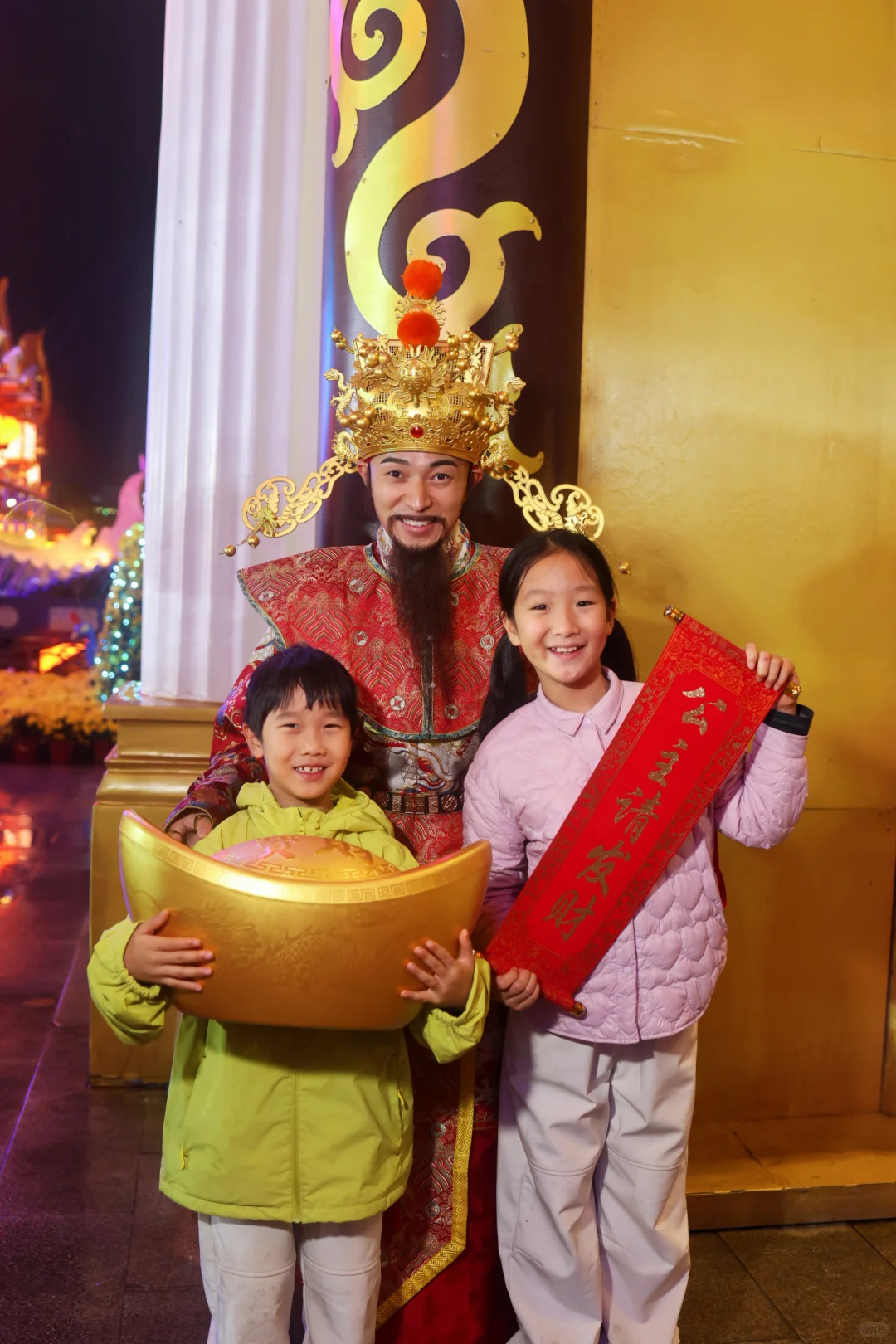 迄今为止,这是我见过最“卷”的景区!!