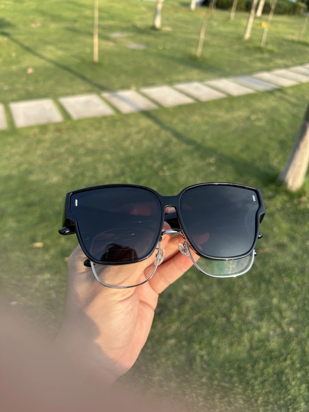 玉龙雪山刚回😍近视姐妹记得戴墨镜🥹……