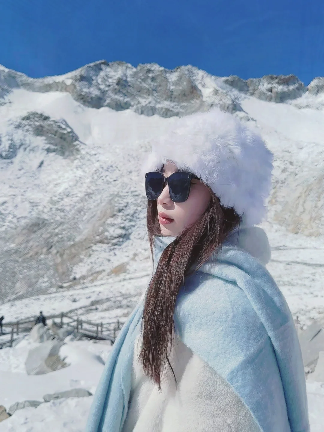 玉龙雪山刚回😍近视姐妹记得戴墨镜🥹……