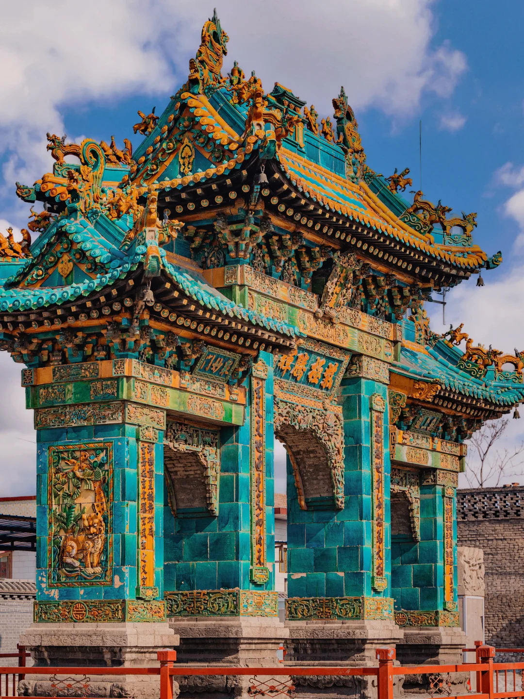 很少用“震撼”形容过一座古建！直到来了山西！