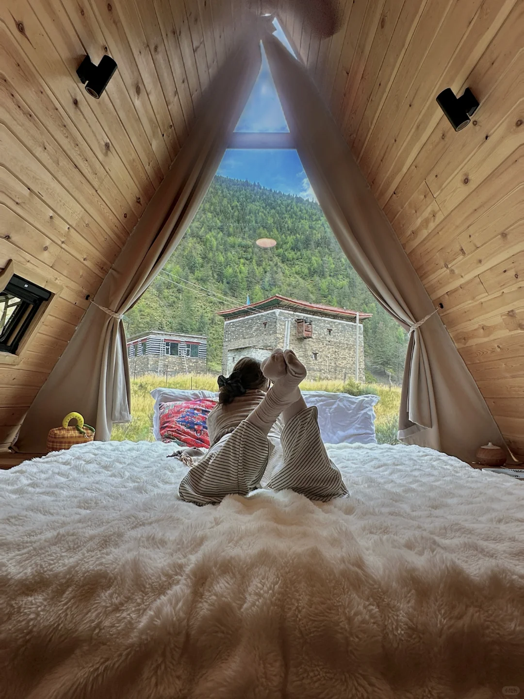 在川西🍂🛋️☁️18图漂亮衣服📍附拍照地点^_^