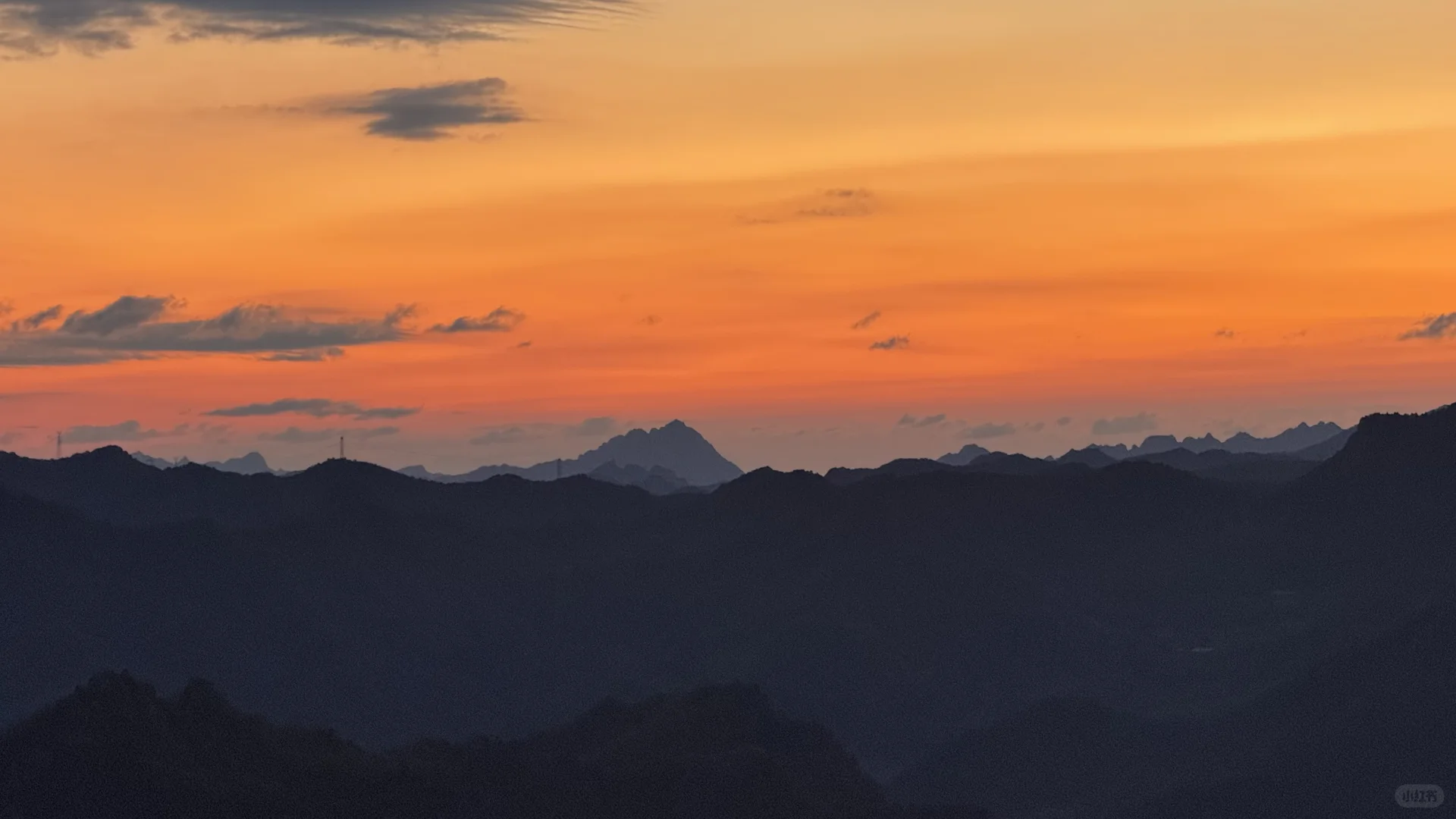 相见欢·砖红枫艳