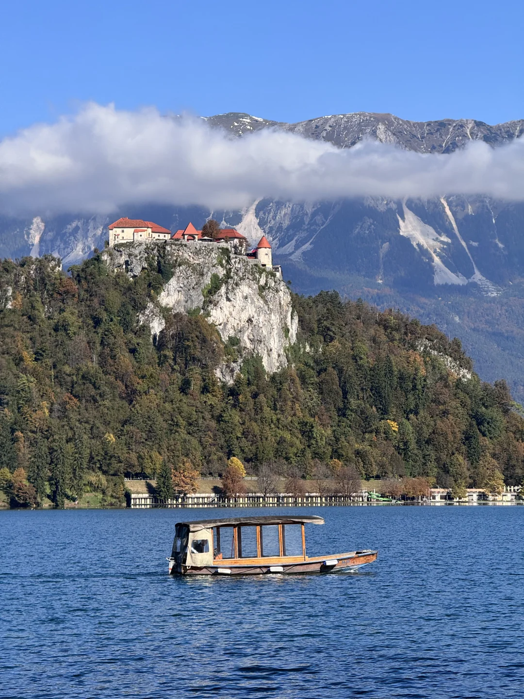 地球上怎么有人能这么幸福……