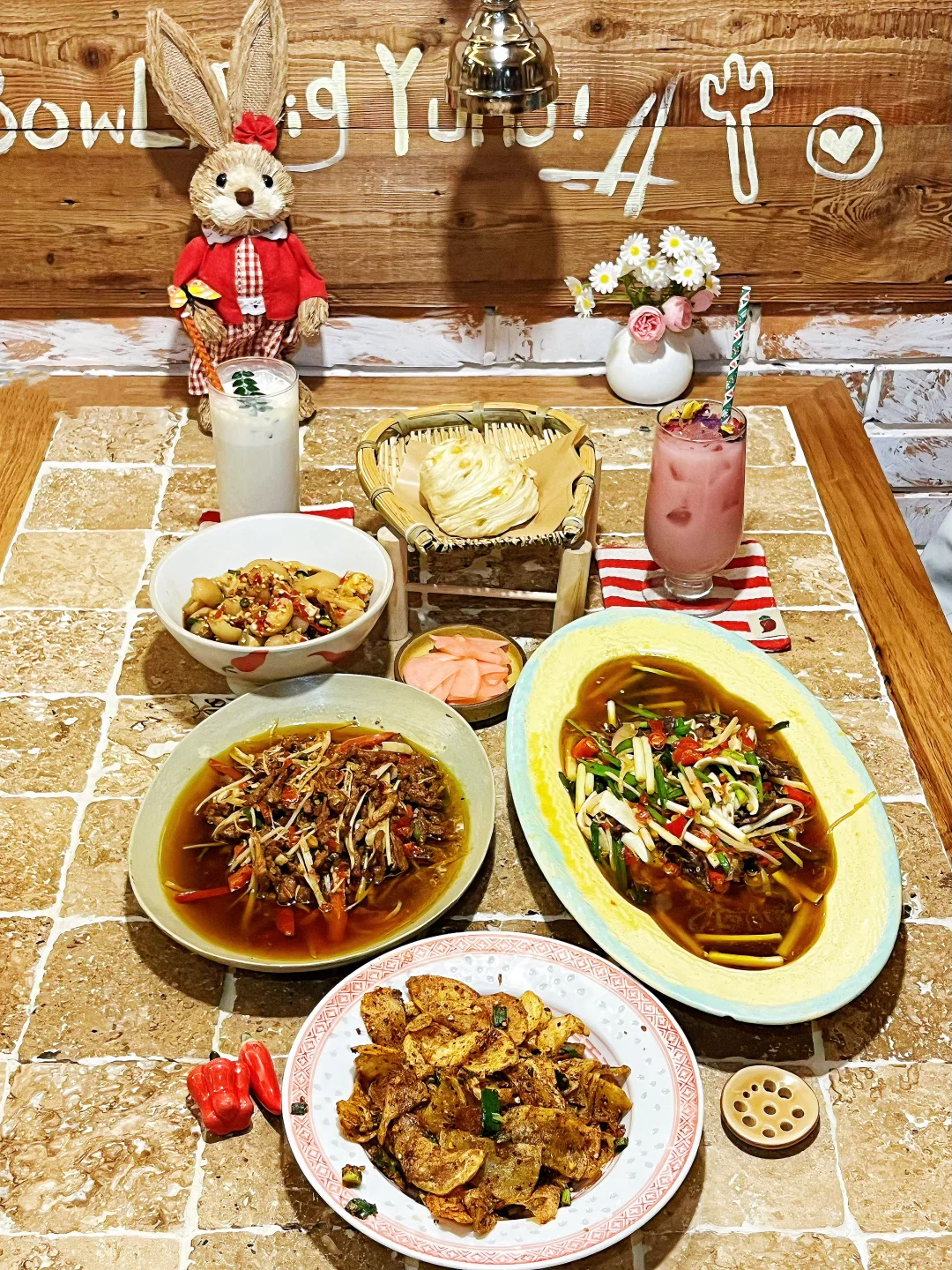 来成都旅游被朋友推荐的川菜漂亮饭种草了！