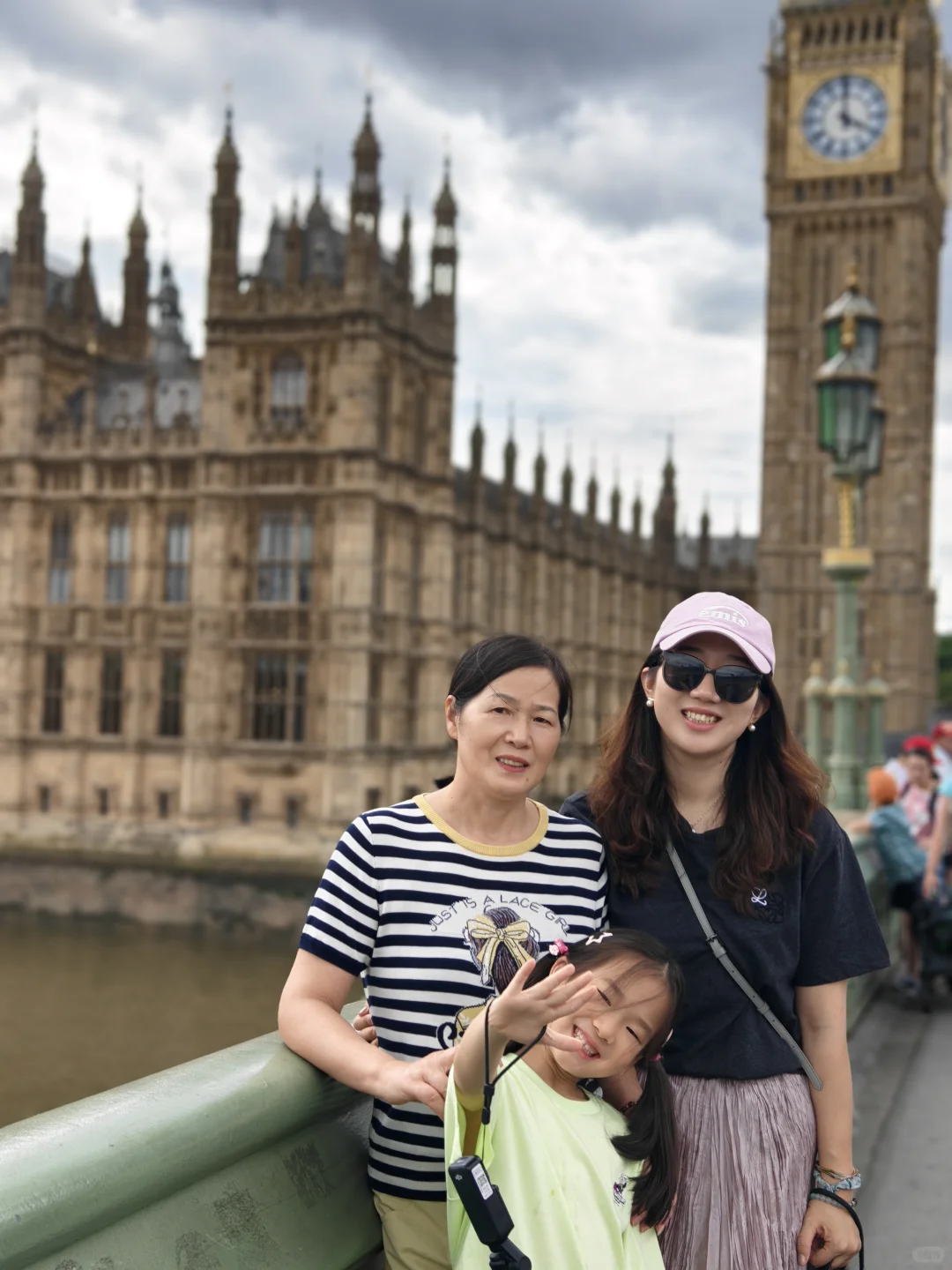 带女儿和妈妈去旅行啦✈️