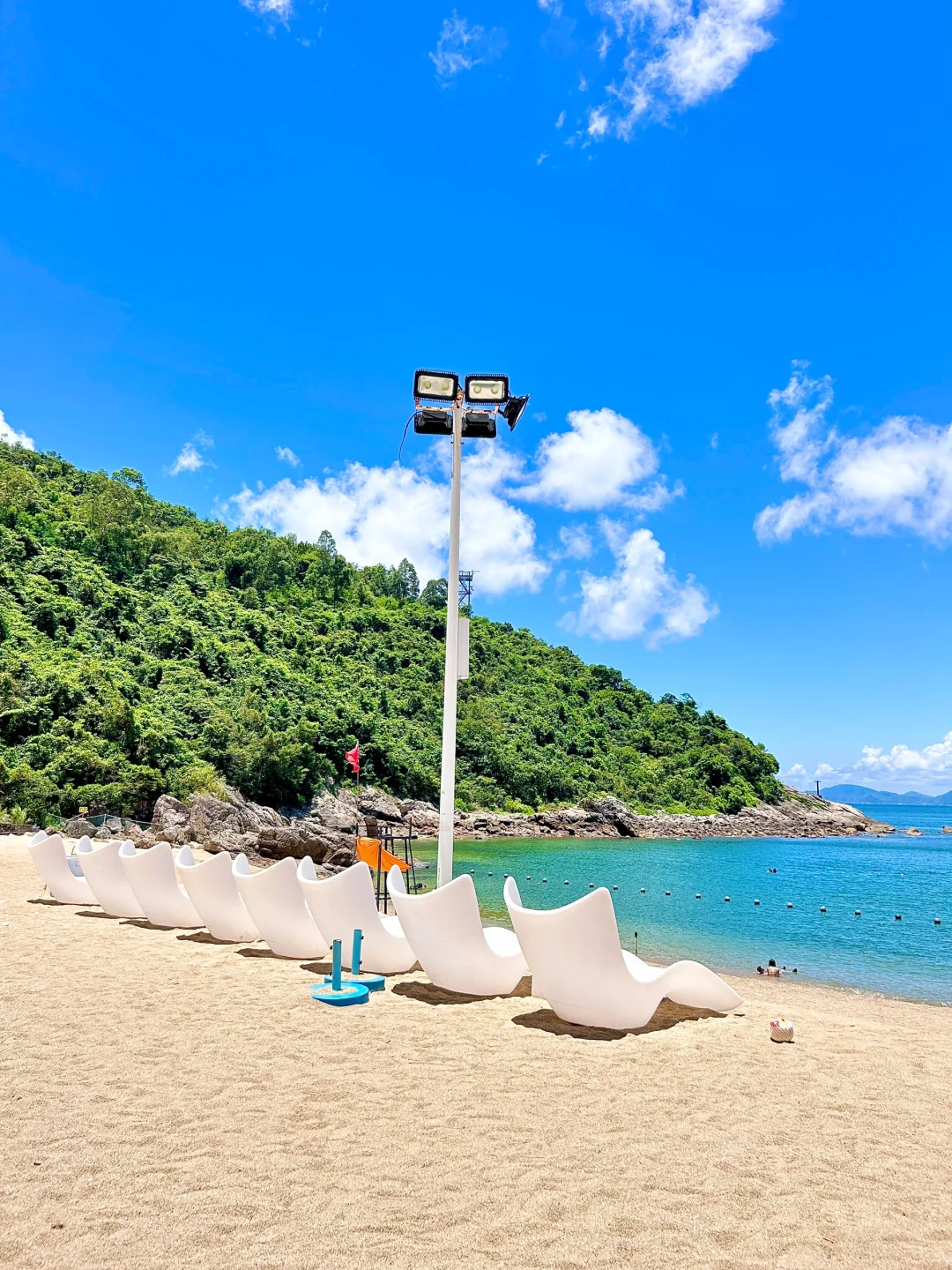 在深圳‼️比起大梅沙，我更爱这片玻璃海🏖️