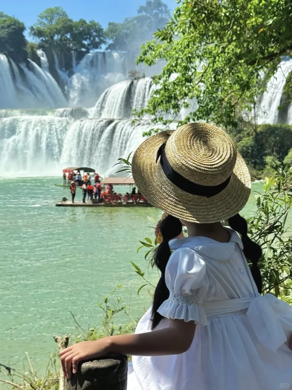 放弃三亚了，带娃去22℃的涠洲岛追鲸鱼啦~