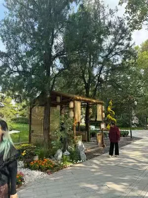 穿越千年，开封铁塔景区你也太好玩了吧！
