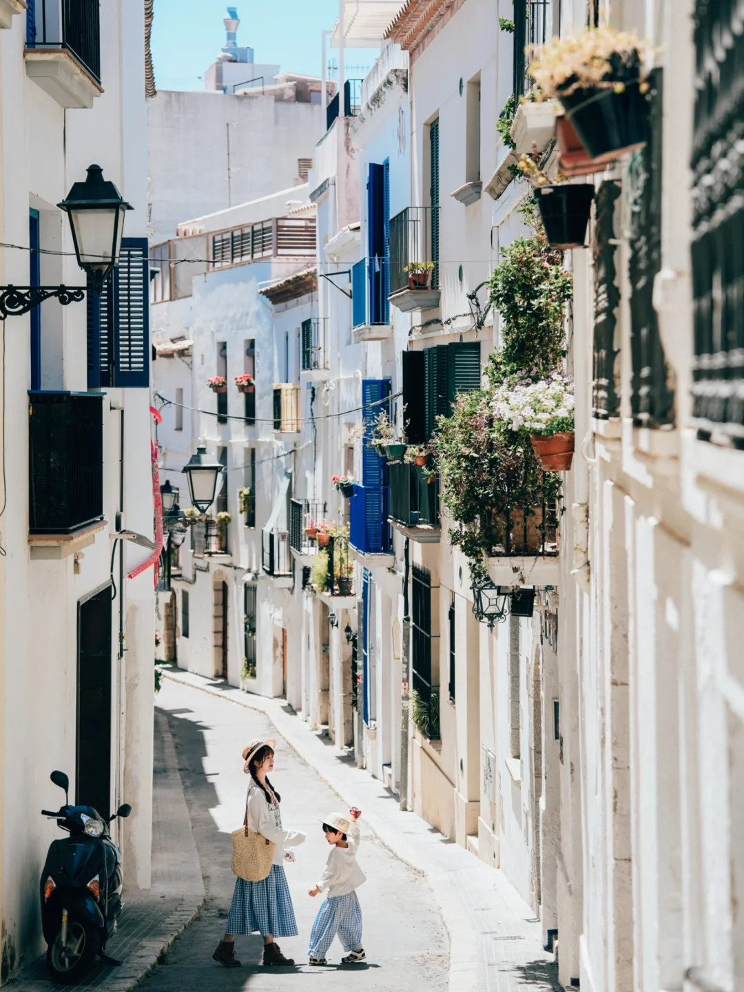 以为巴塞罗那够美了，直到我来到Stiges小镇