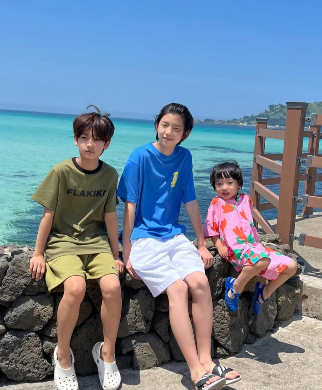 22年5月和朋友一起旅游的猪勋