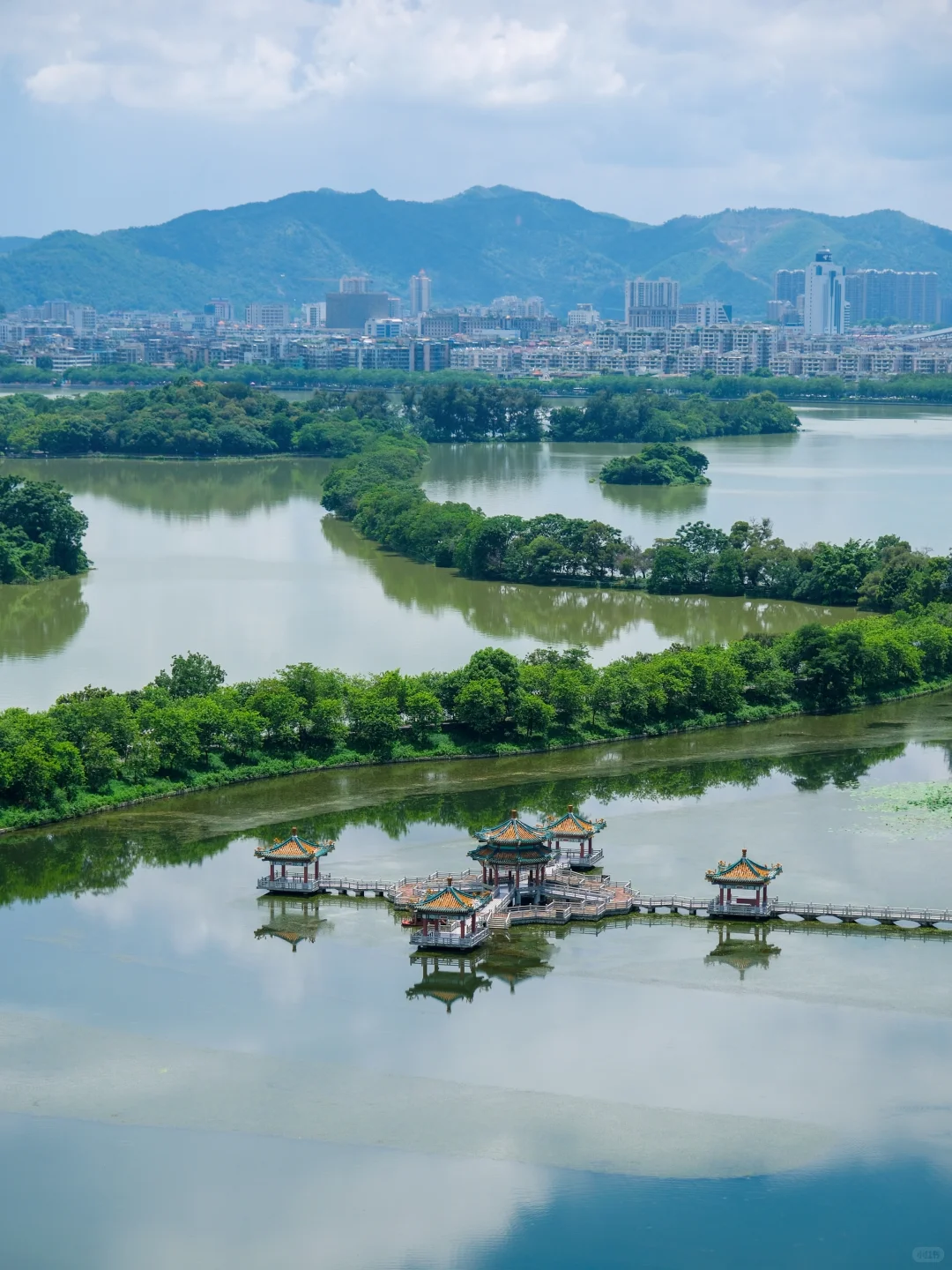广东七星岩 | 舟行碧波上，人在画中游
