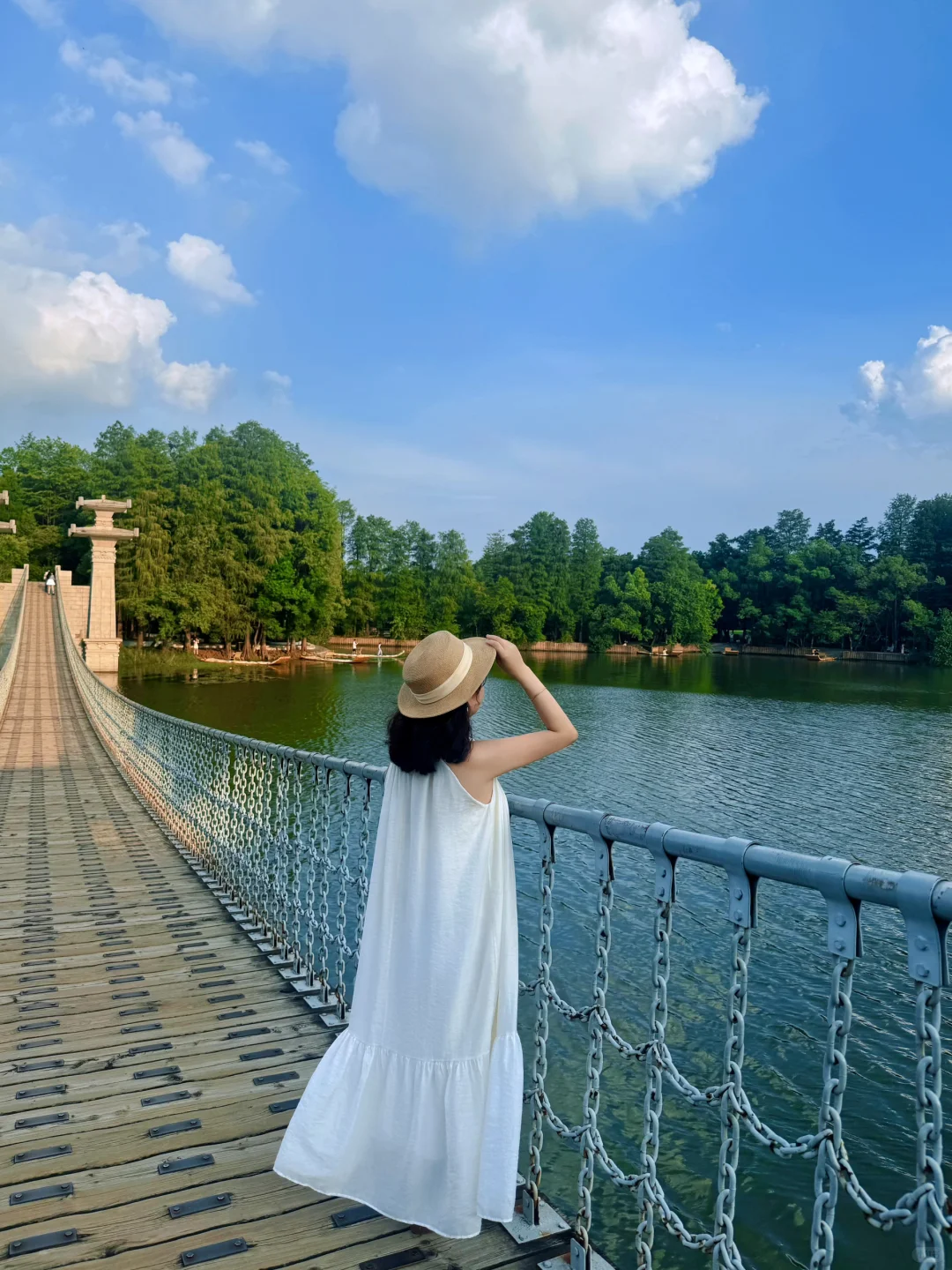 东湖最出片的还得是落雁，游玩攻略已整理